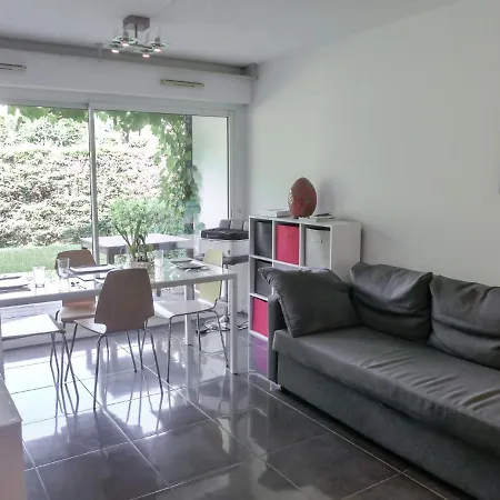 Marion Apartment *